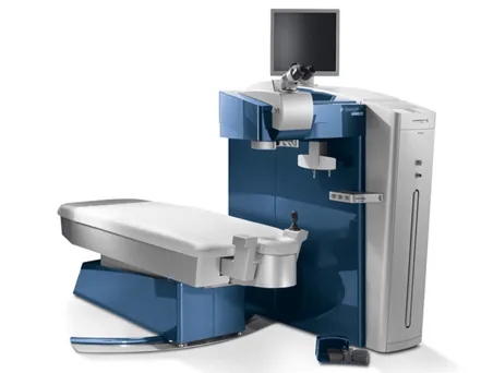 Excimer laser system used for LASIK